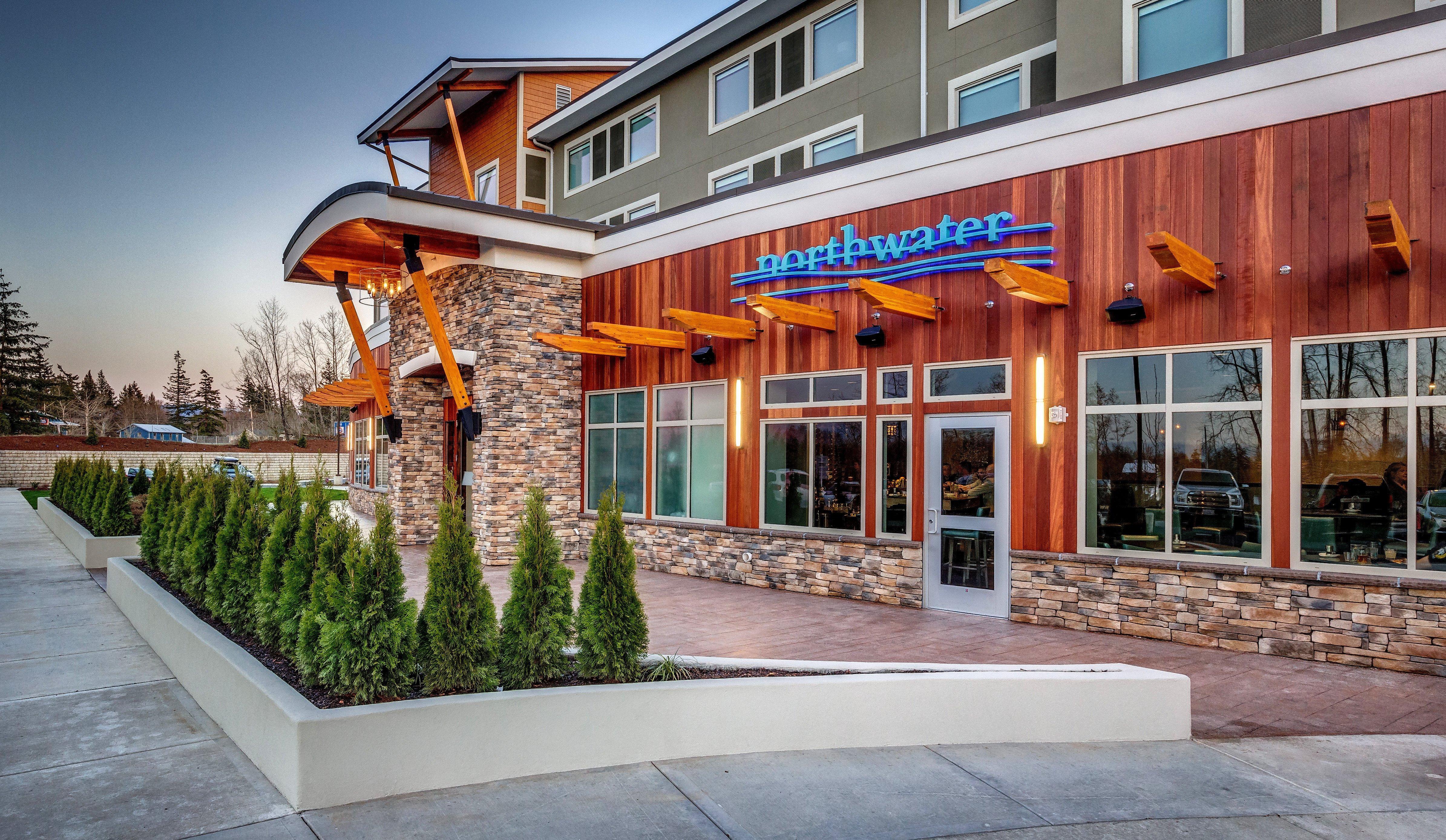 Holiday Inn & Suites Bellingham, An Ihg Hotel Exterior photo